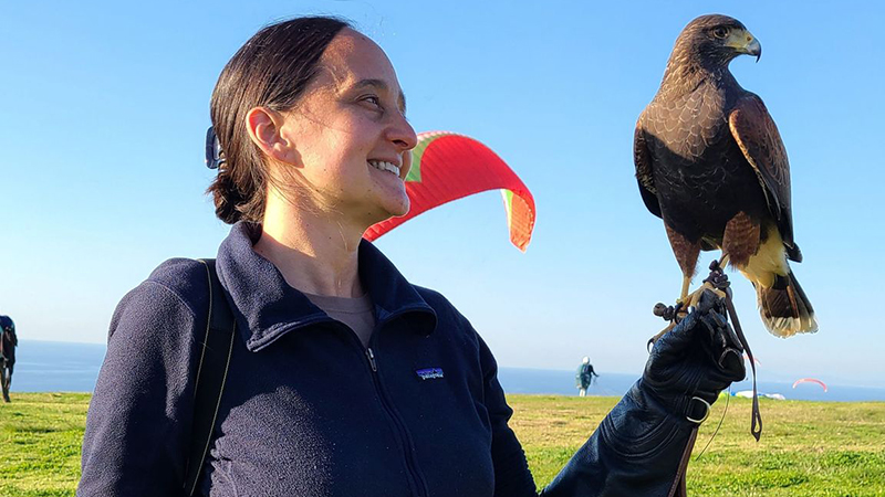 Nurit Katz holding a falcon