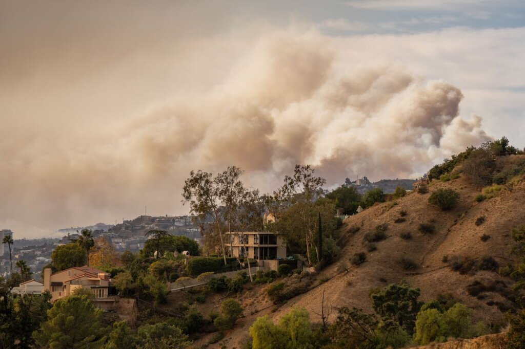 Smoke near Griffith Park