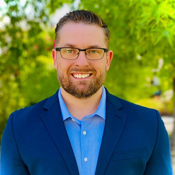 Adam Burkholder headshot