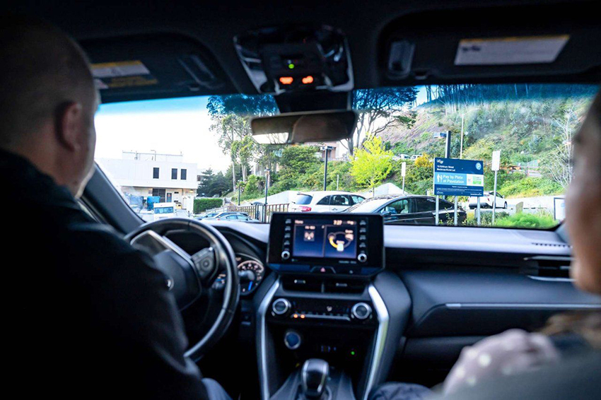 David Gonzalez and his wife, Vanessa Campos-Gonzalez drive to campus.