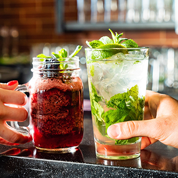 friends drinking mocktail in the bar